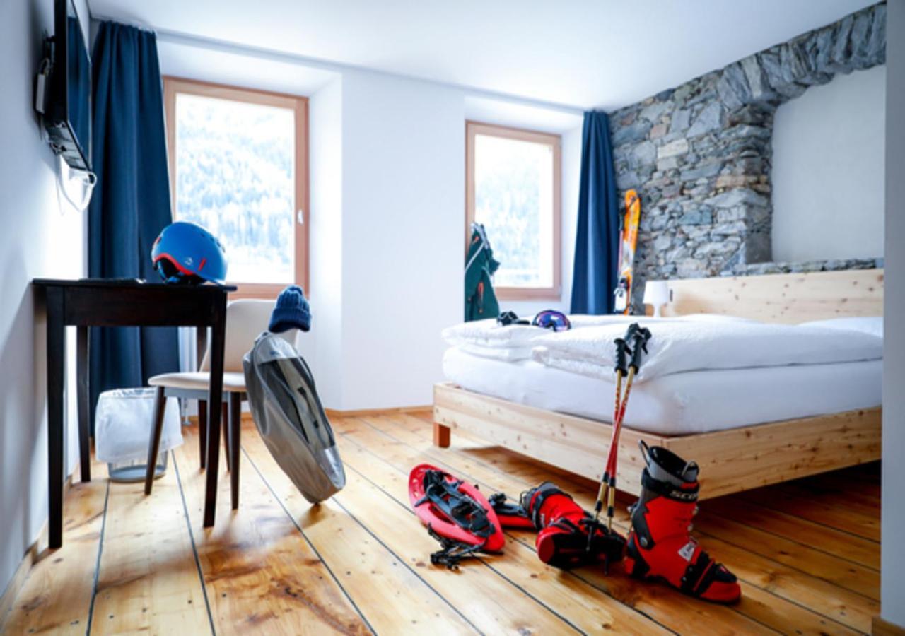 Bed&bike Tremola San Gottardo 3*