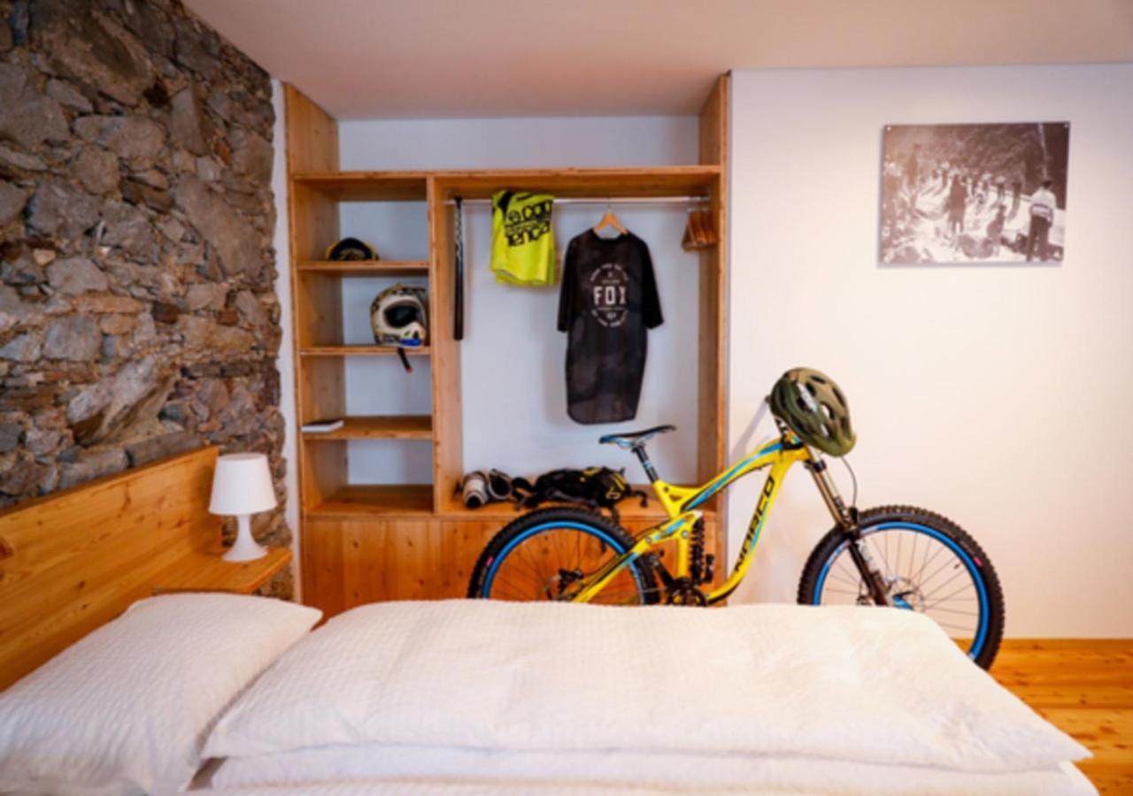 Bed&bike Tremola San Gottardo Hotel Airolo