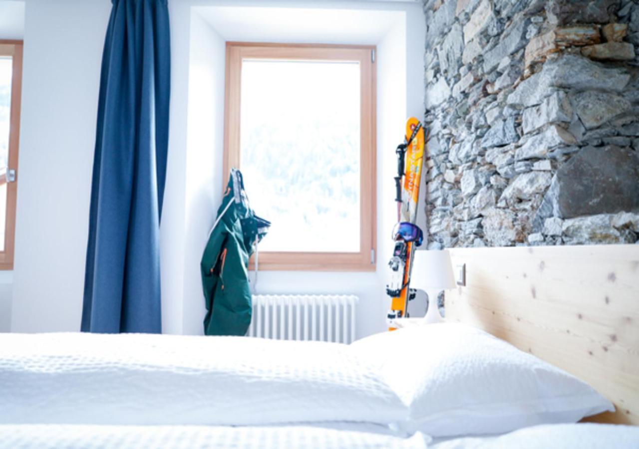 Bed&bike Tremola San Gottardo Hotel 3*